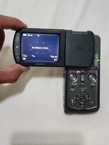 SONY Cyber-shot DSC-M1 本体と付属品 SONY Cyber-shot DSC-M1 本体と