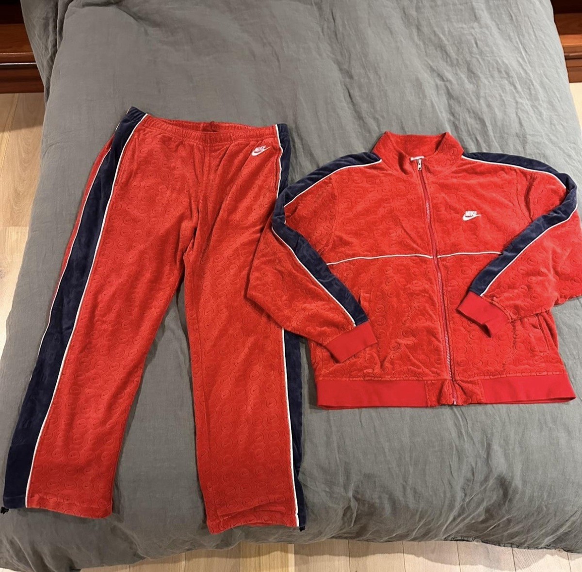 Supreme X Nike Tracksuit - Jacket XL, Joggers L | eBay UK