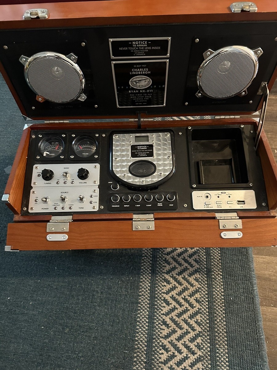 Charles Lindbergh Ryan NX-211 Spirit Of St. Louis CD Player AM/FM
