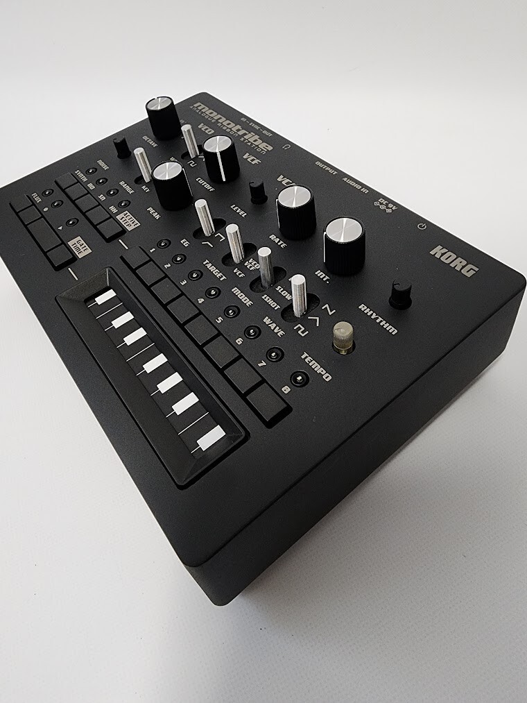 KORG monotribe Analog Synthesizer Compact Sequencer In Working