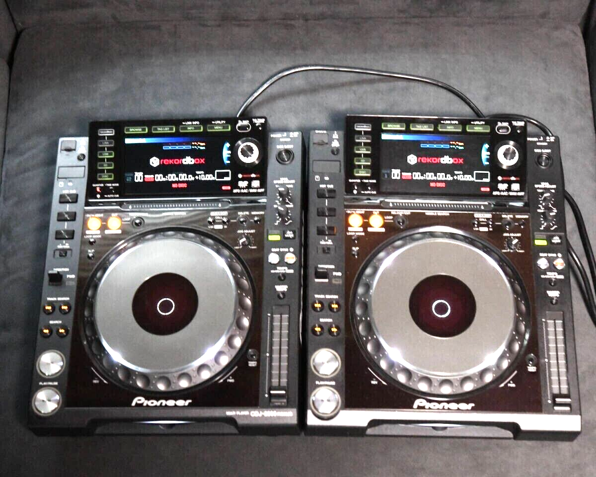 Pioneer DJ CDJ-2000NXS Pair set Multi Player Turntable CDJ 2000