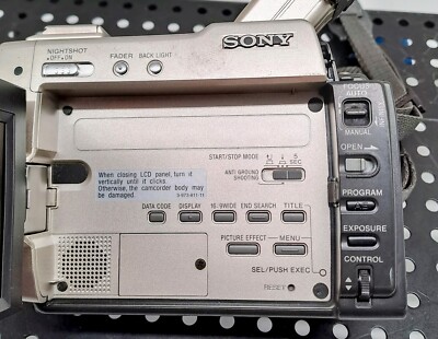 Sony DCR-TRV9 Mini DV Handycam Digital Camcorder - Japan /NO