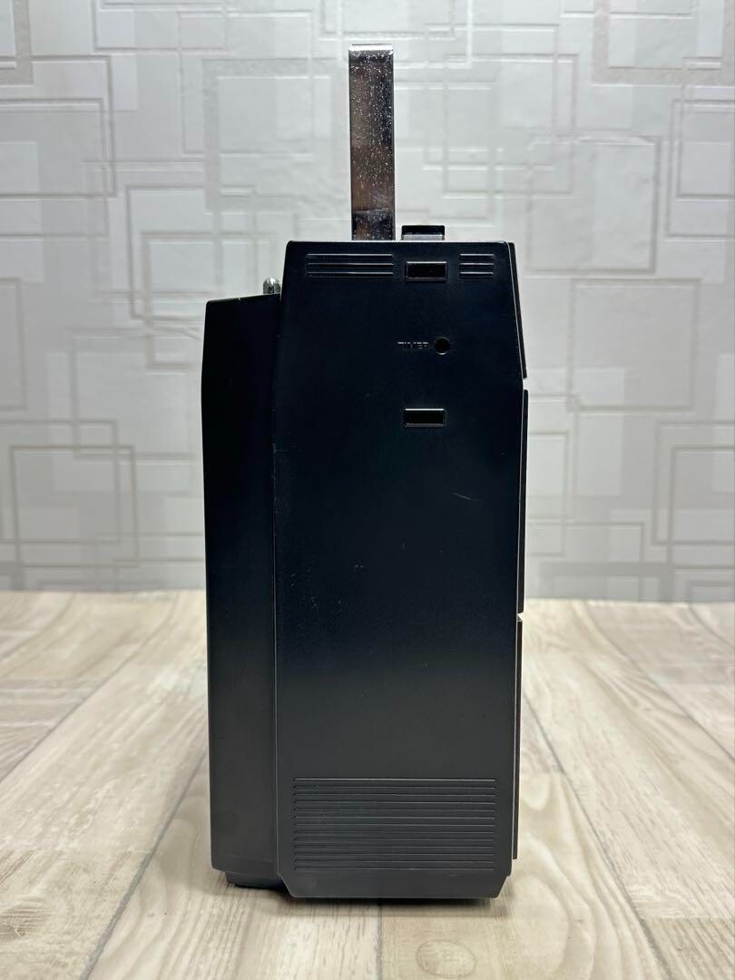 Hitachi TRK-5240 Vintage Boombox FM Radio Cassette Playback