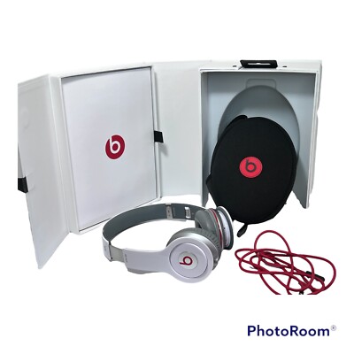 🔥EUC• 2013 Monster Beats by Dre SoloHD •Wired On-Ear White