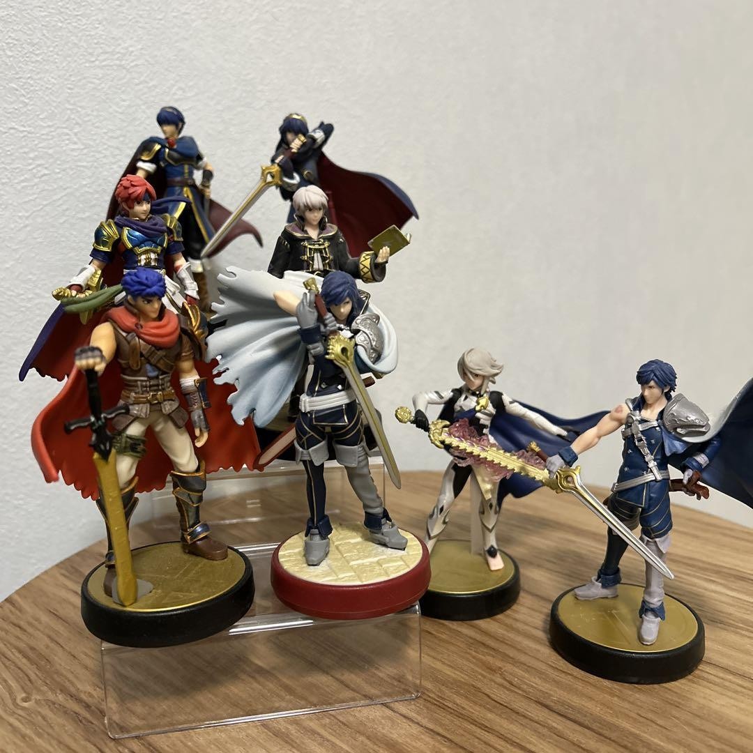 Lot of 8 Nintendo Amiibo Fire Emblem Figure bundle sale (No-box