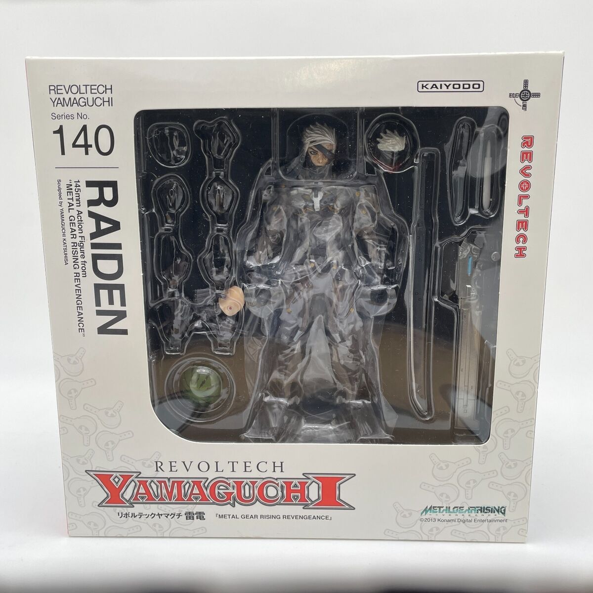 Revoltech Yamaguchi METAL GEAR RISING REVENGEANCE RAIDEN Figure No