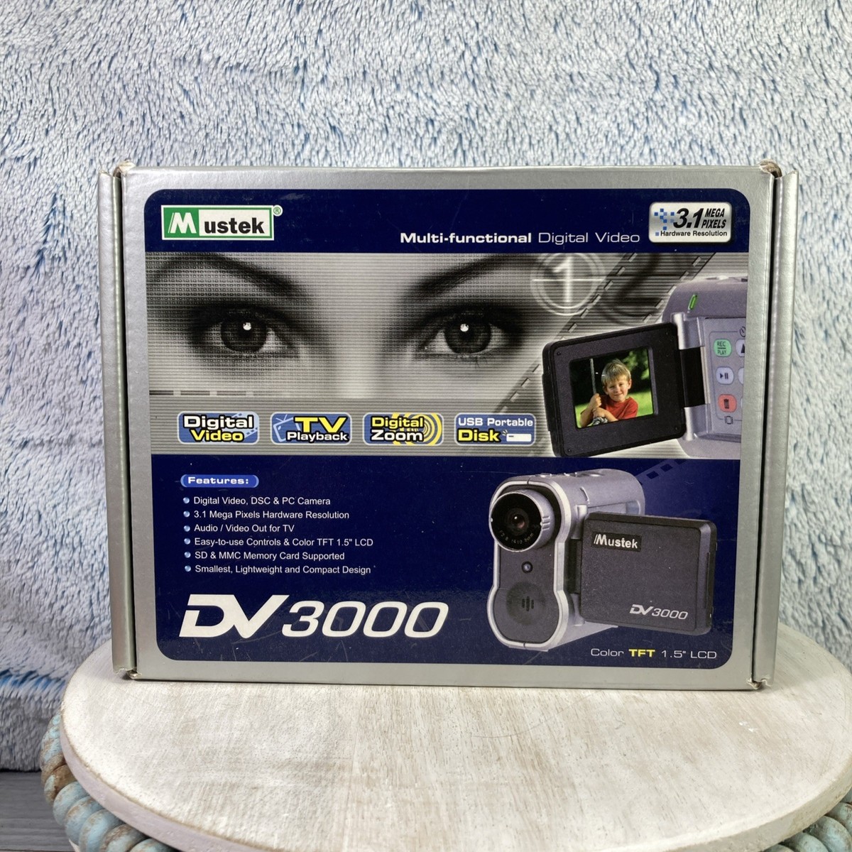 Mustek DV3000 Multi-Function Digital Video Camera w/1.5-inch LCD