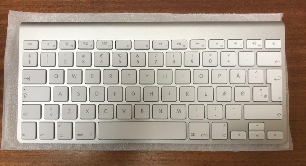 Original Apple Magic Keyboard – DANISH MC184DK/A QWERTY