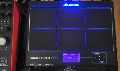 Alesis Sample Pad Pro 8-Pad Percussion and Sample Triggering