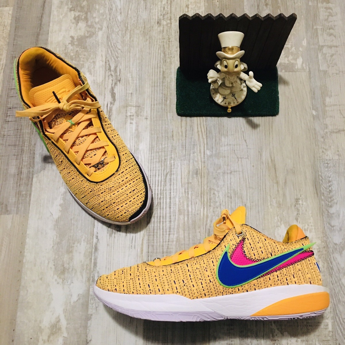 Nike Men's Lebron 20 XX Laser Orange Hyper Pink Basketball DJ5423