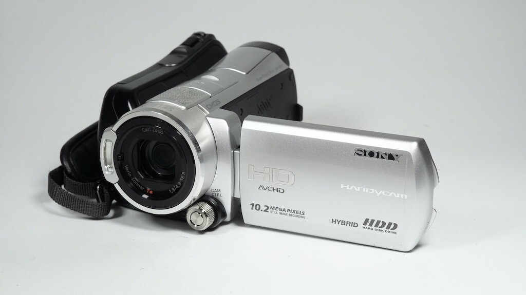Sony HDR-SR11 HD Camera Handycam 10.2 Mega Pixels HYBRID HDD
