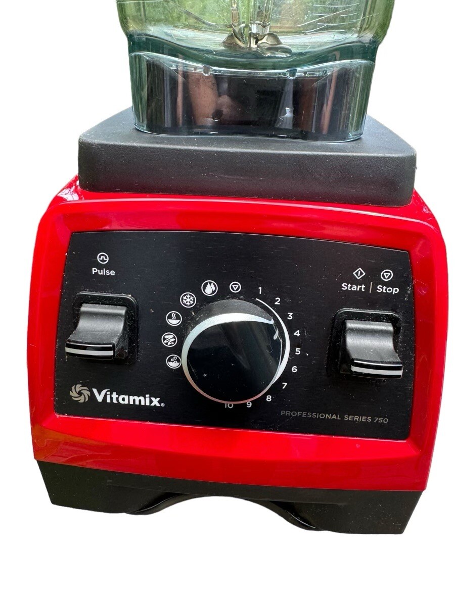 Vitamix Professional Series 750 with 64 oz container, Candy Apple