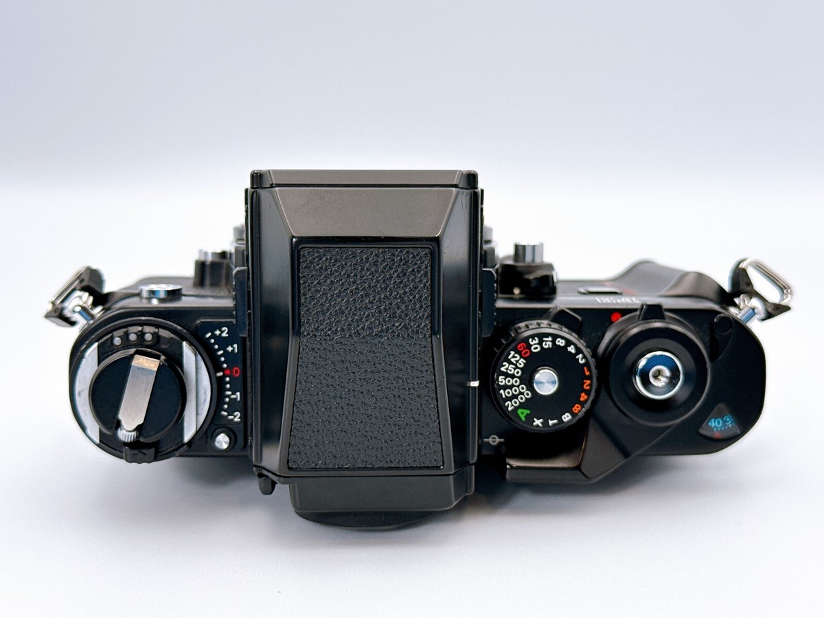 Nikon F3 HP 35mm SLR Film Camera & AF Nikkor 35-70mm f/3.3-4.5