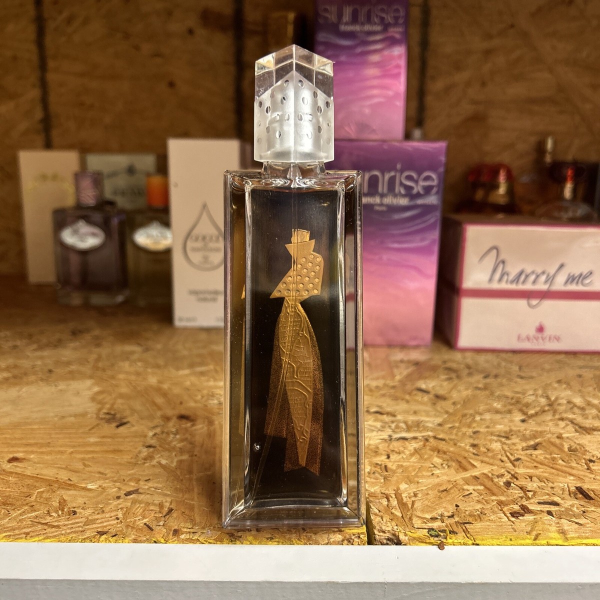 Hot Couture by Givenchy Eau De Parfum Spray 1.7 oz Original