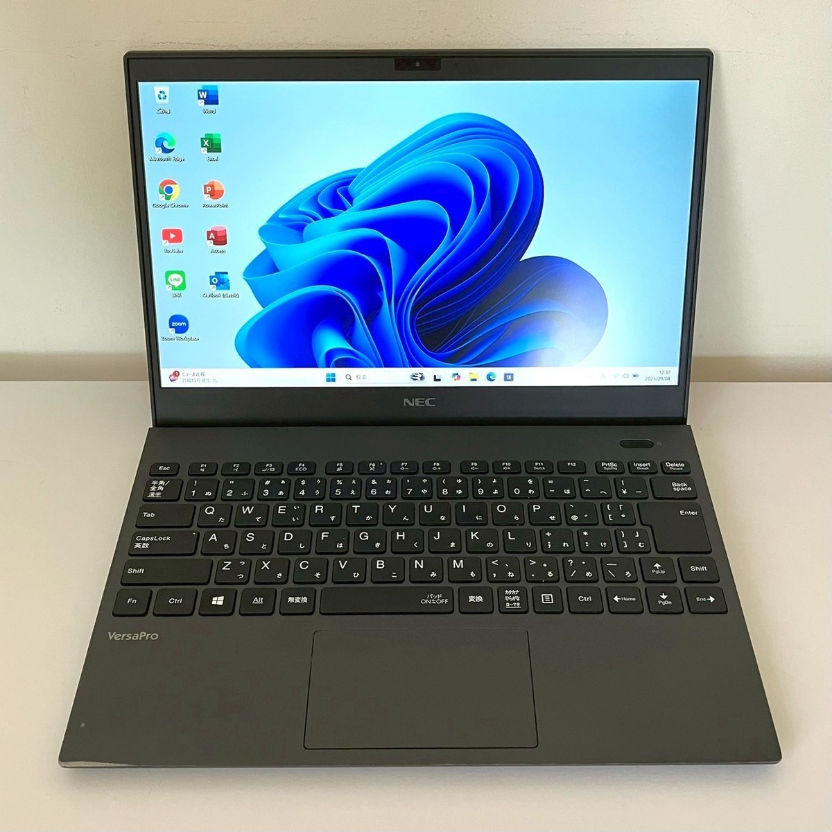 NEC VersaPro VKV18G-9 2020 13.3