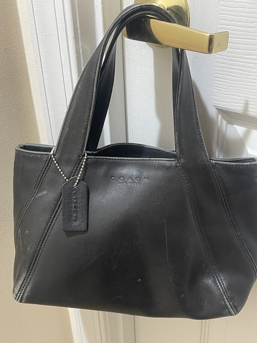 COACH Leather Black Handbag 
