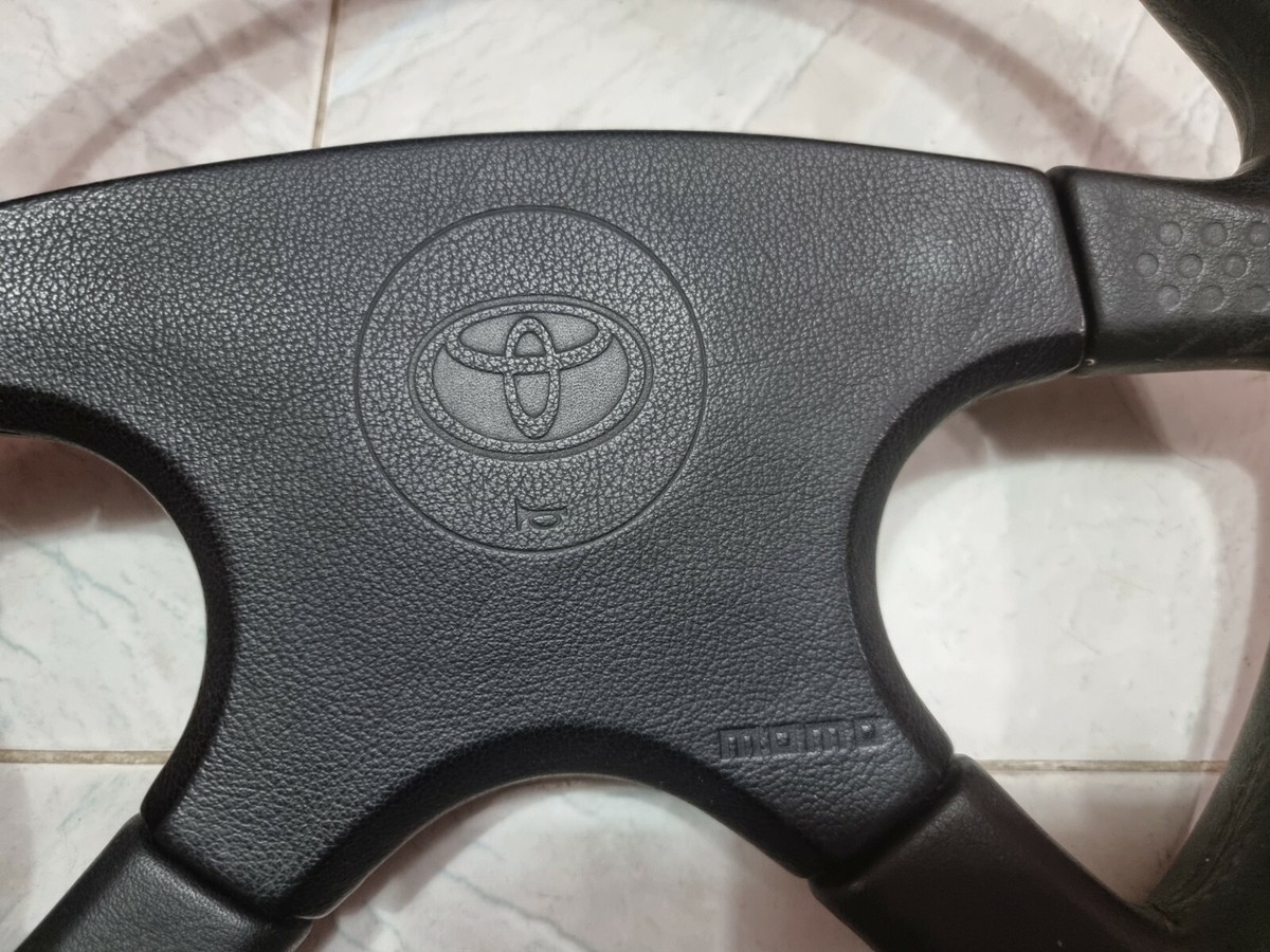 Rare MOMO TOYOTA STEERING WHEEL SUPRA AE100 marino jzx100 ae86