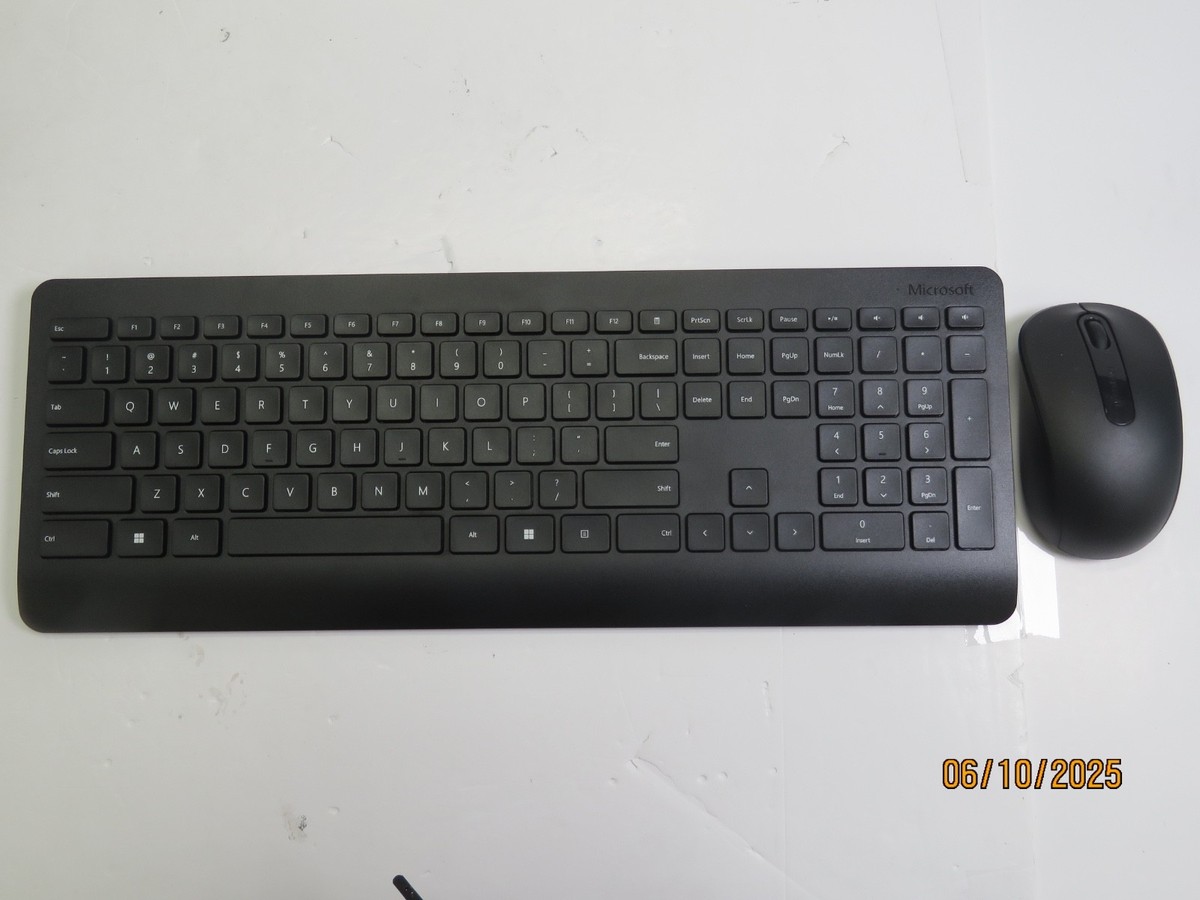 Microsoft Wireless Desktop 3050 Keyboard and Mouse, Black - PP3