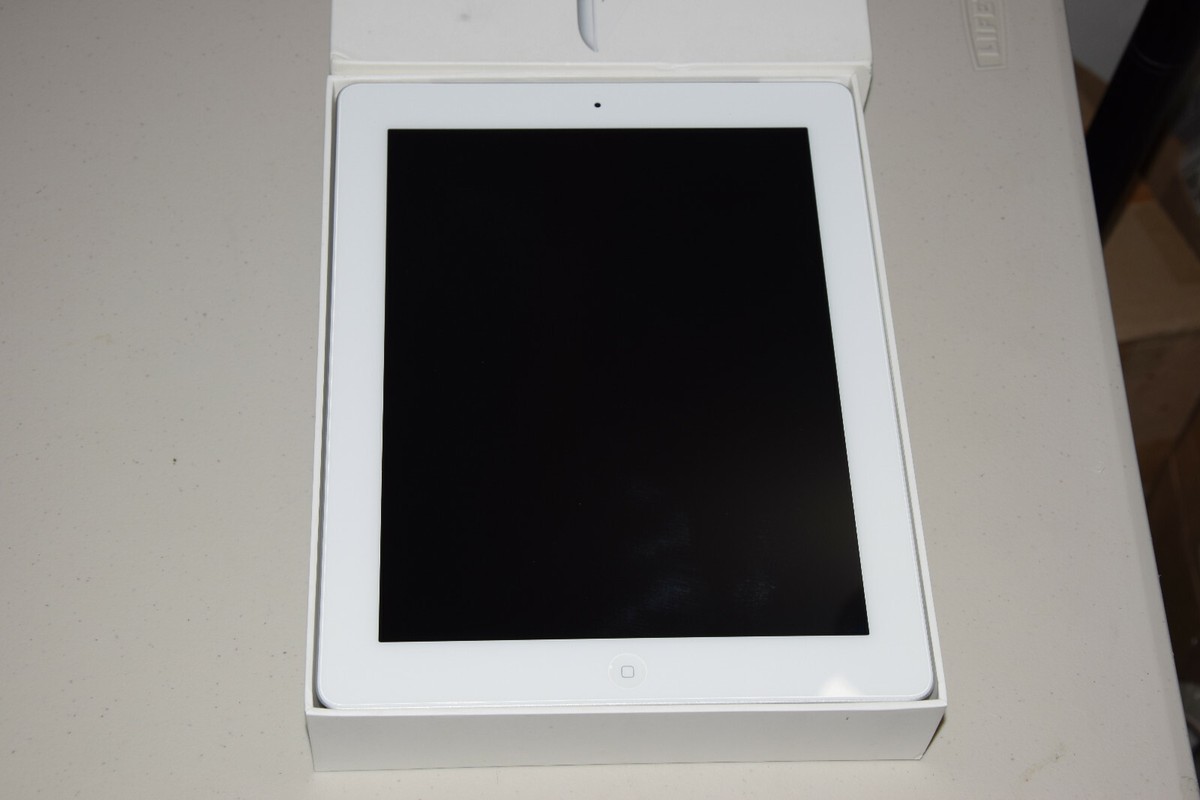 Apple iPad 2 2nd Gen 64GB MC984LL/A Wi-Fi + 3G Cellular GSM