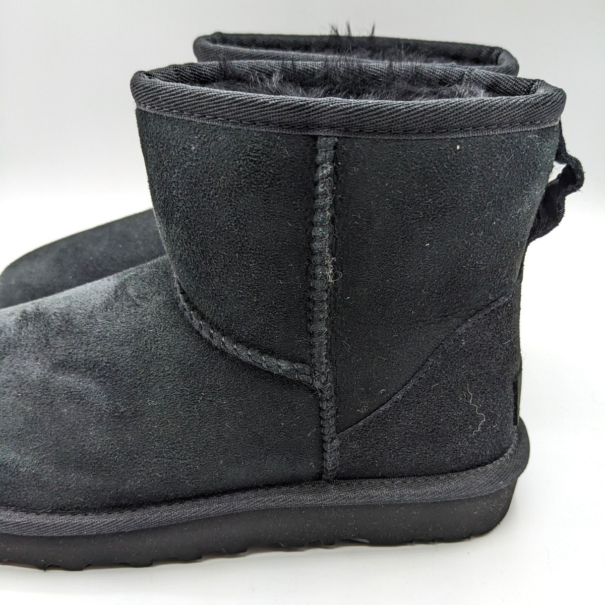 UGG Classic Mini II Winter Boots for Men, Size US 8 - Black for
