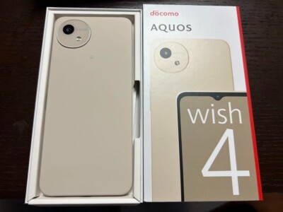 New model, brand new, unused, Docomo AQUOS wish4 SH-52E, white