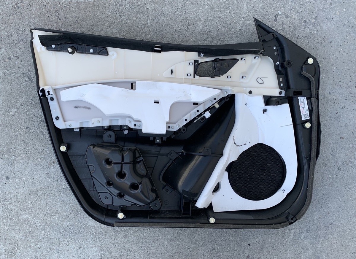 OEM 2014 2015 2016 2017 2018 Mazda 3 Front Right Door Panel Trim