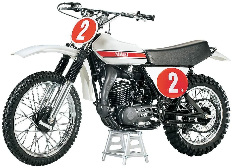 TAMIYA Scale model 1/6 Yamaha Motocrosser YZ250 Plastic Model
