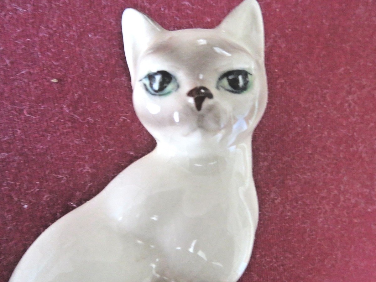 Vintage Siamese Cat Figurine - 1940-50s Japan - 3-Leaf Clover Mark