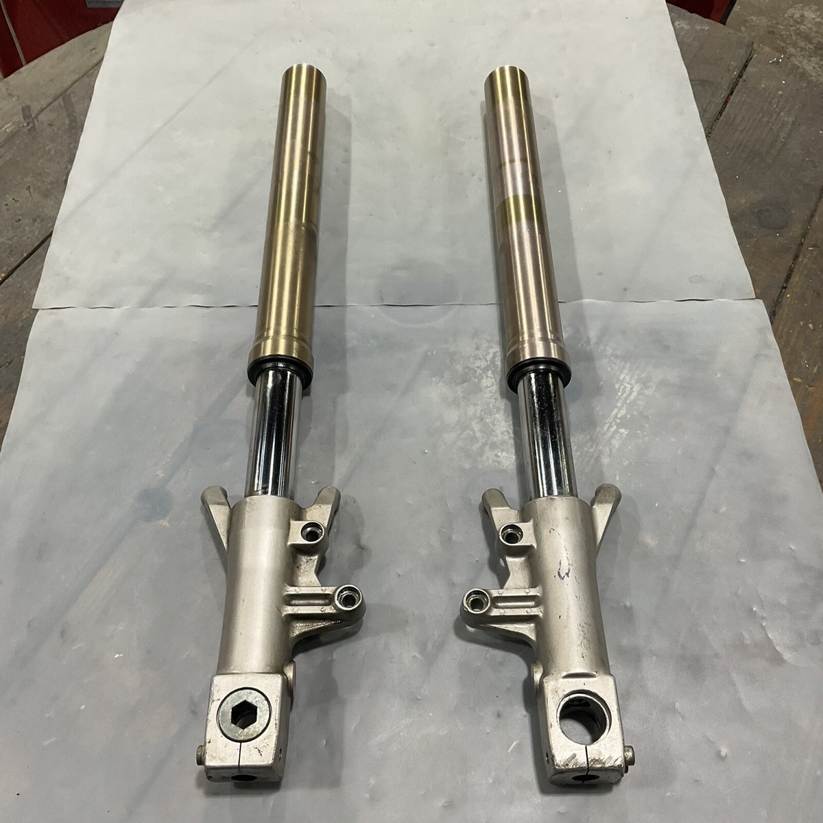 93-95 Kawasaki Ninja ZX7 ZXR 750 FRONT FORKS OEM KYB SUSPENSION