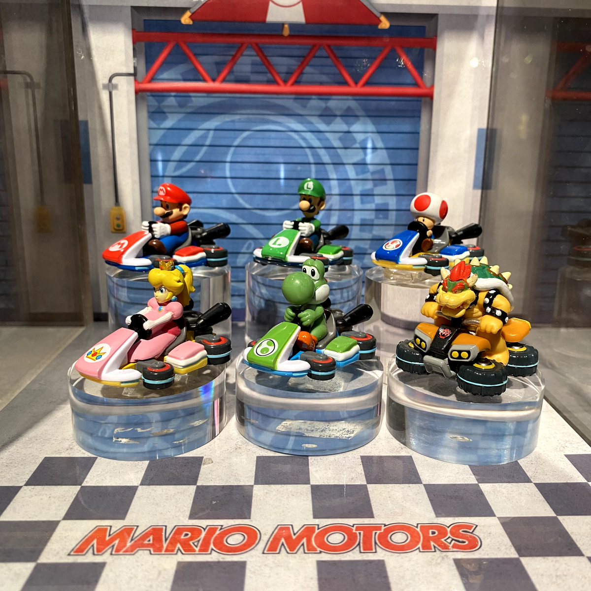 Super Nintendo World TM Limited Item Mario Kart Mini Cart 6 Set