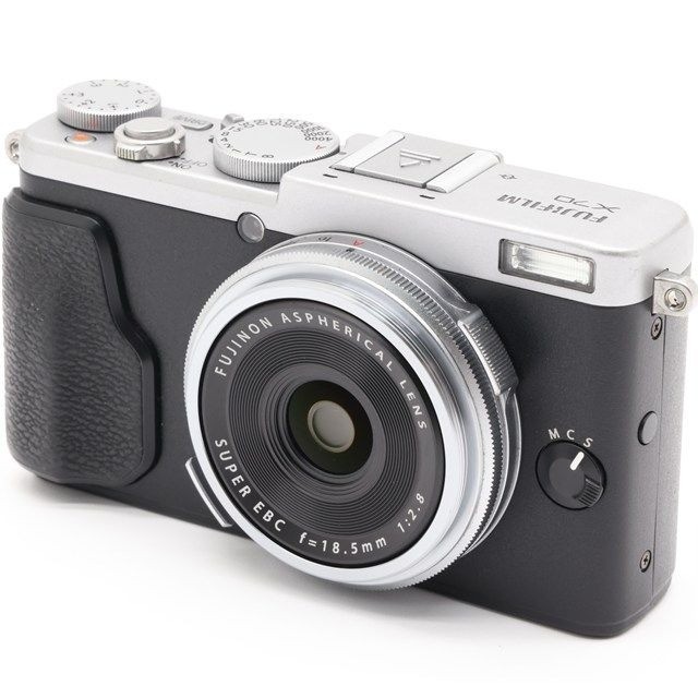 FUJIFILM Digital Camera X70 Silver X70-S Fujinon 28mm f/2.8 W
