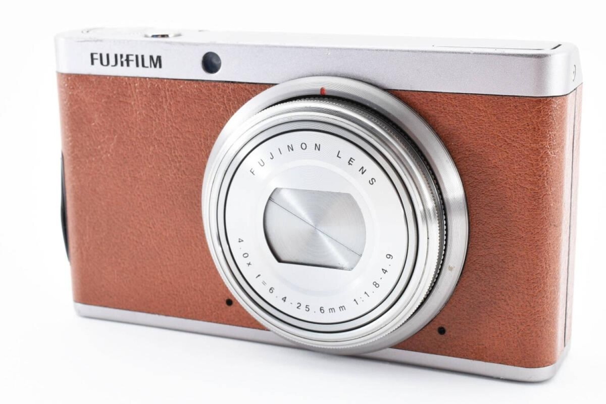 Fujifilm XF1 X Series Compact Digital Camera 12.0MP Brown with