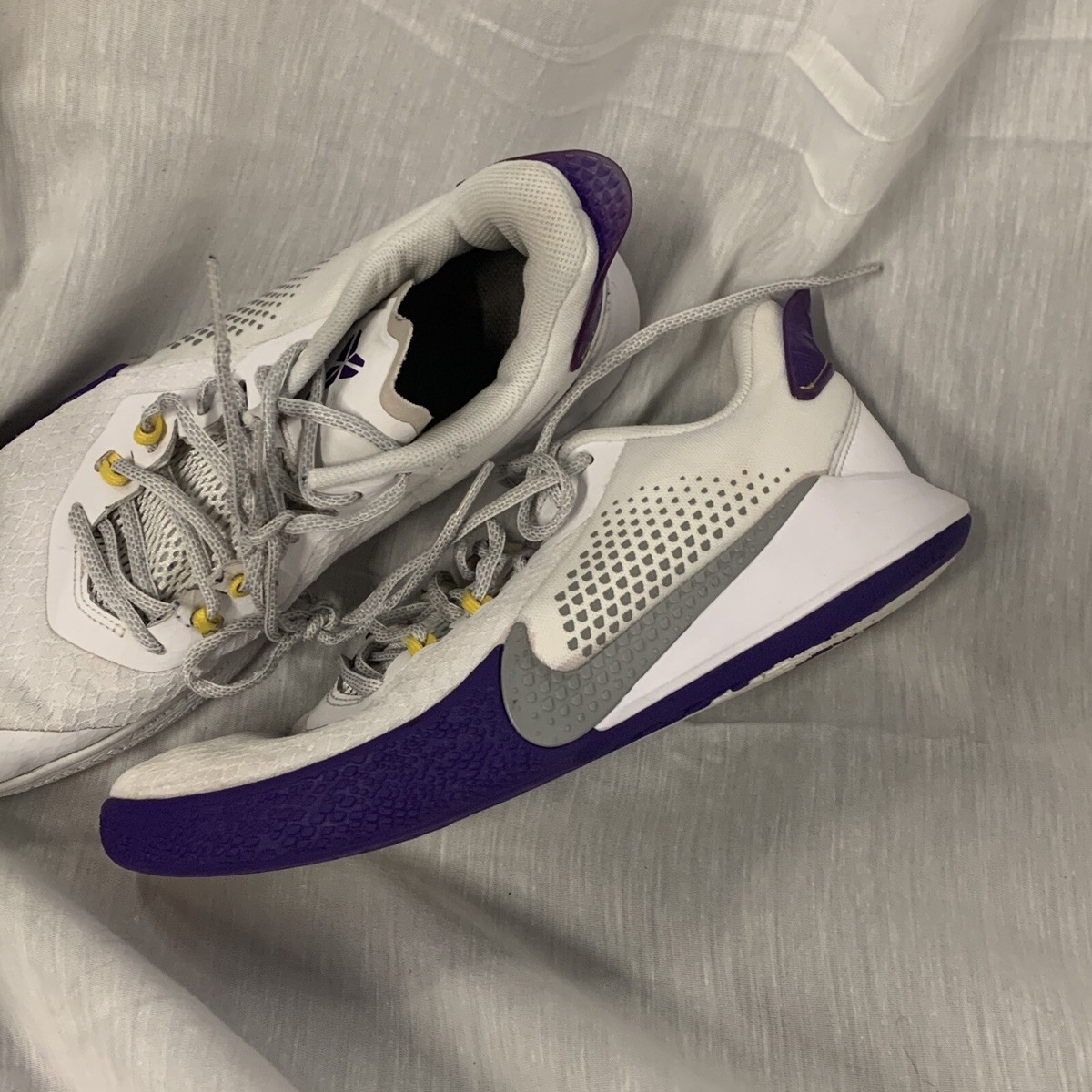2020 Nike Kobe Bryant Mamba Fury Lakers White Purple Home Sz 9