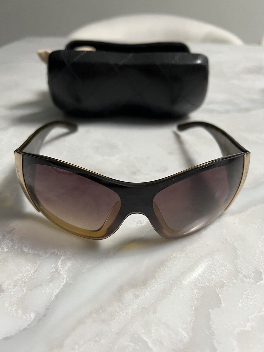 Chanel Vintage Shield Sunglasses Quilted Brown Sides Gold Chanel