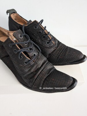 PAUL HARNDEN SHOEMAKERS SILK OVER LEATHER HEELED DERBY (BLACK, PH3