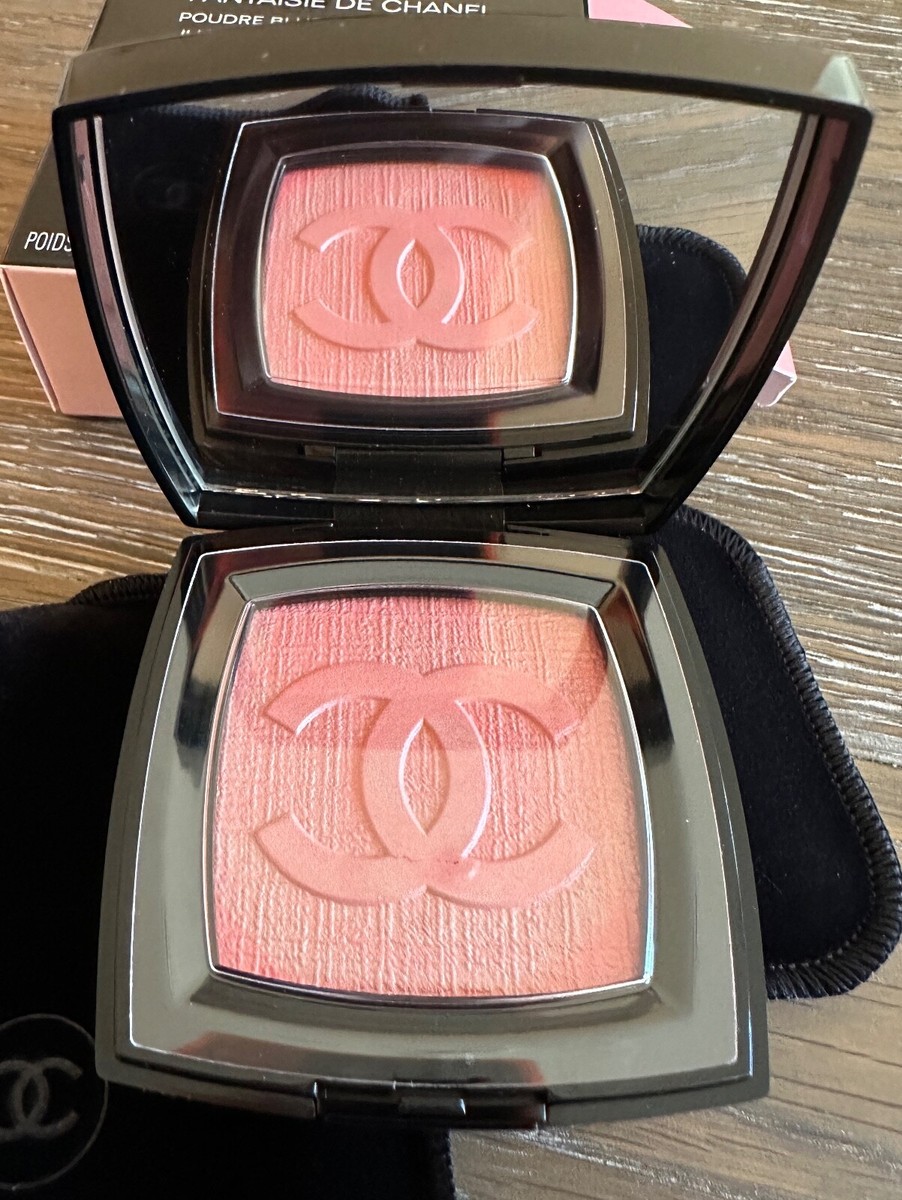 NIB CHANEL FANTAISIE DE CHANEL Illuminating Powder Pastel Fuchsia