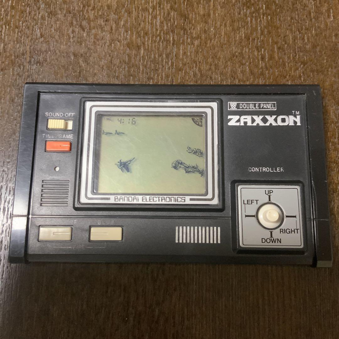 BANDAI LCD portable shooter ZAXXON vintage old game watch used