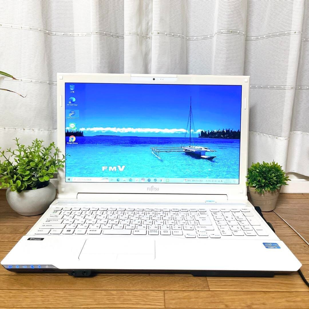 富士通 FMV LIFEBOOK AH53/U (FMVA53URKS) 富士通 FMV LIFEBOOK AH53/U
