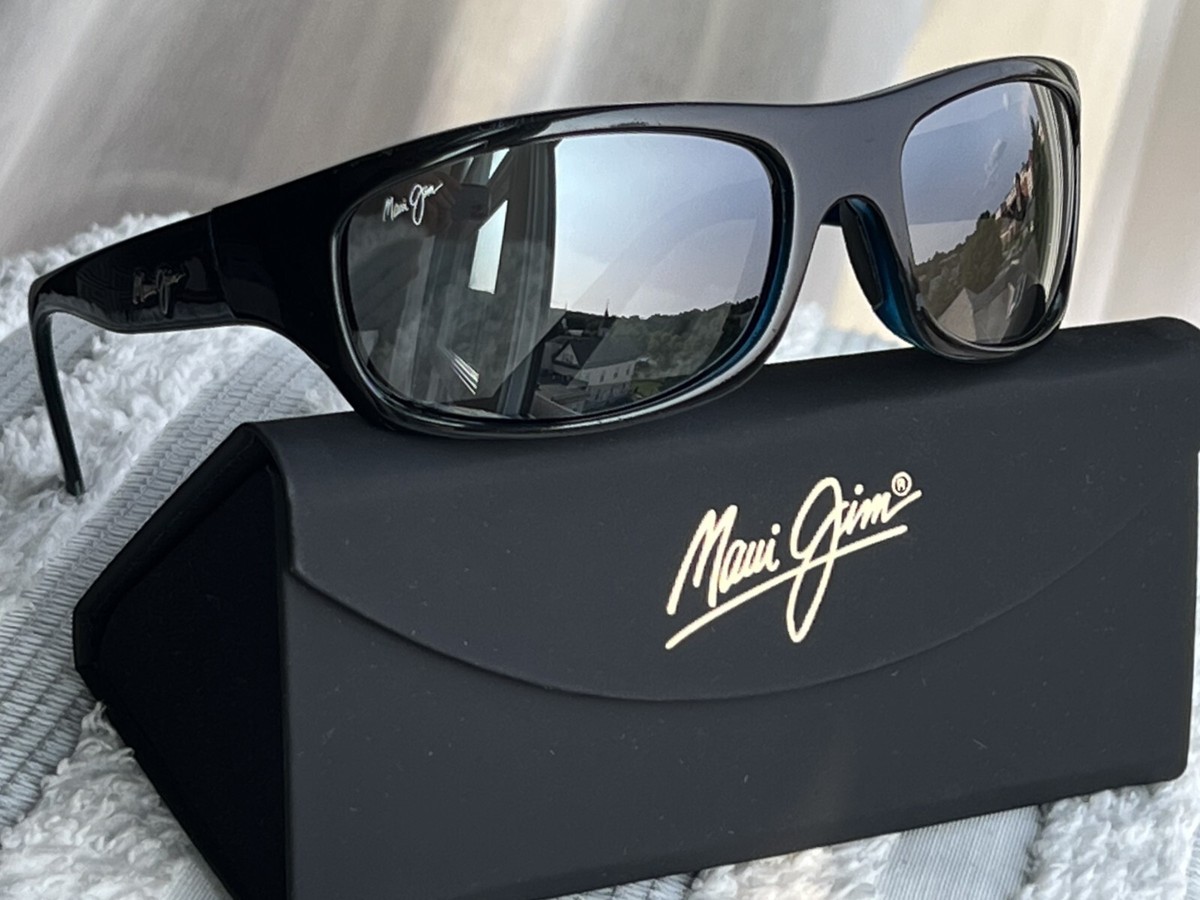 Maui Jim Surf Rider MJ 261 02 Black & Blue Frame Neutral Grey