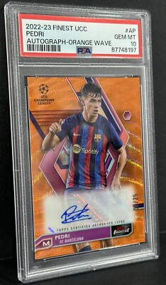 2022-23 Topps Finest UCL FC Barcelona Pedri Auto Orange Wave /25