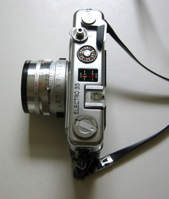 Yashica Electro 35 GSN Spiderman Camera Lens 45mm f/1.7