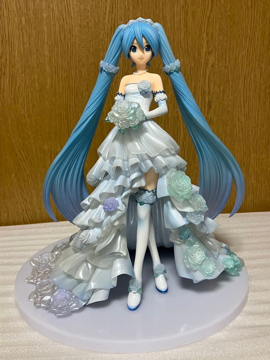 FREEing Hatsune Miku Wedding Dress Ver. 1/7 scale figure Good