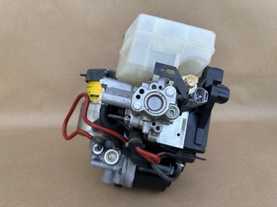 03-04 Lexus Gx470 Brake Booster Master Cylinder ABS Pump Module