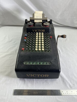 Antique Victor Adding Machine With Subtraction And Repeat Works
