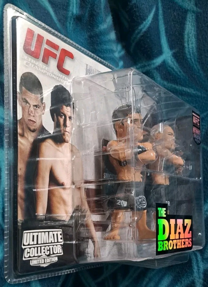 UFC Ultimate Collector Round 5 DIAZ BROTHERS Series 9 Action