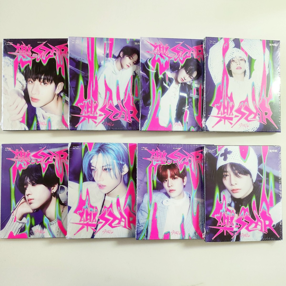 STRAY KIDS ROCK-STAR 8th Mini Album POSTCARD Ver (Pre-Order ver