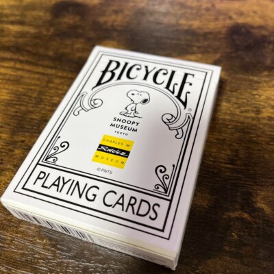Snoopy Playing cardsTrump Museum limited BICYCLE PLAYING CARDS