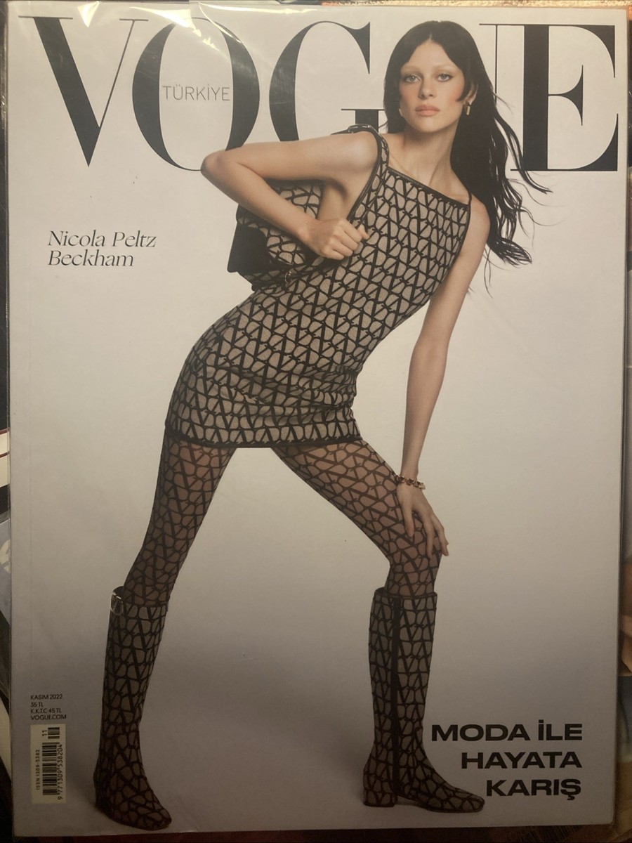vogue Turkey November 2022 Nicola Peltz Beckham - Mert Ramazan