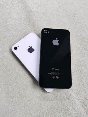 85% N ew Apple iPhone 4 4S 8GB 16GB 32GB 64GB Unlocked Black White