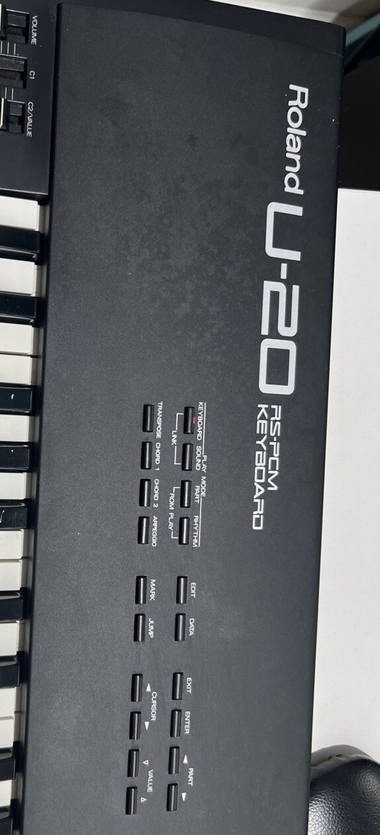 Roland U-20 RS-PCM 61 Key Synthesizer Keyboard-(Working But 10 Key